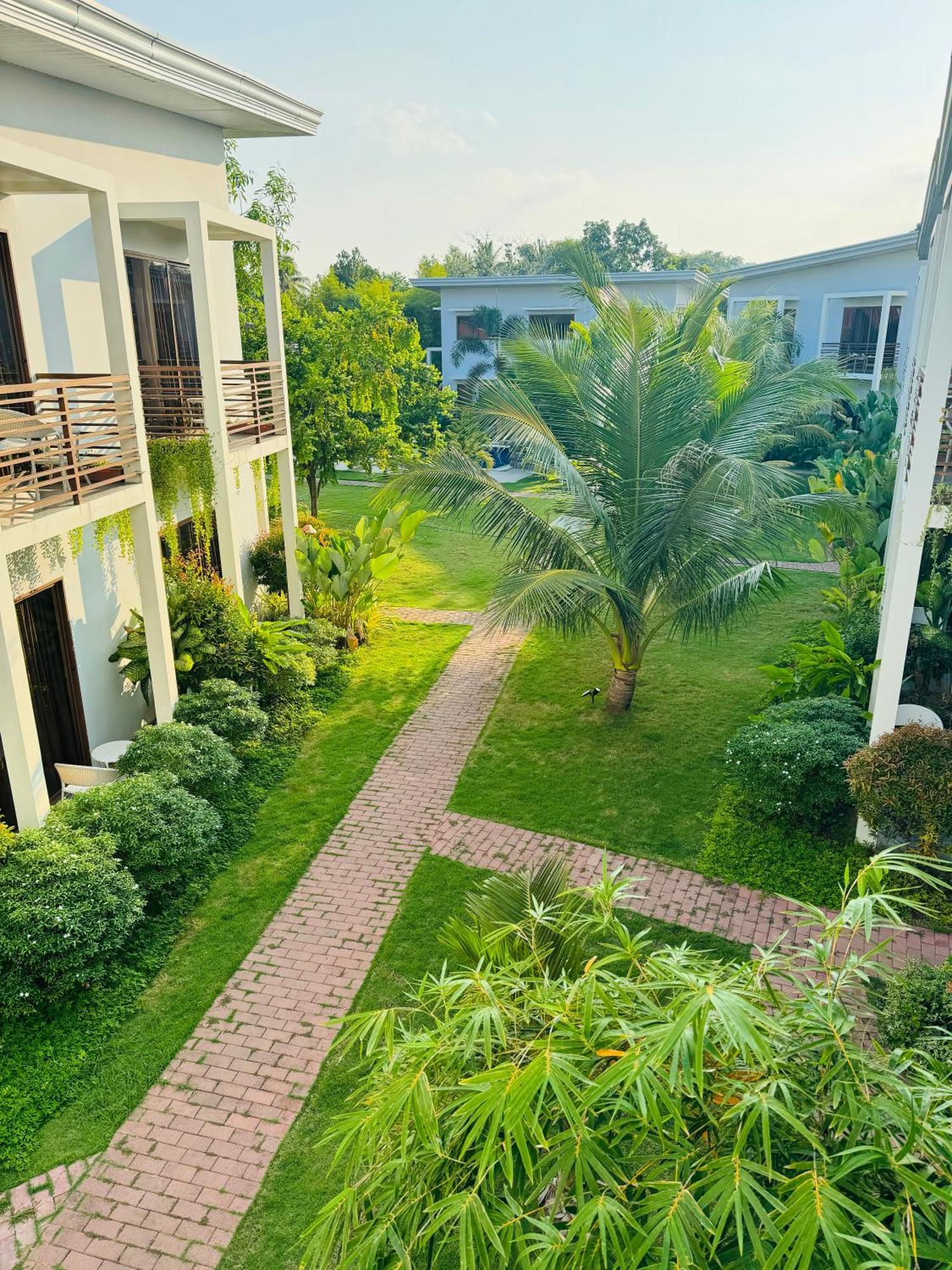 Red Picnic Hostel Panglao Island Exterior photo
